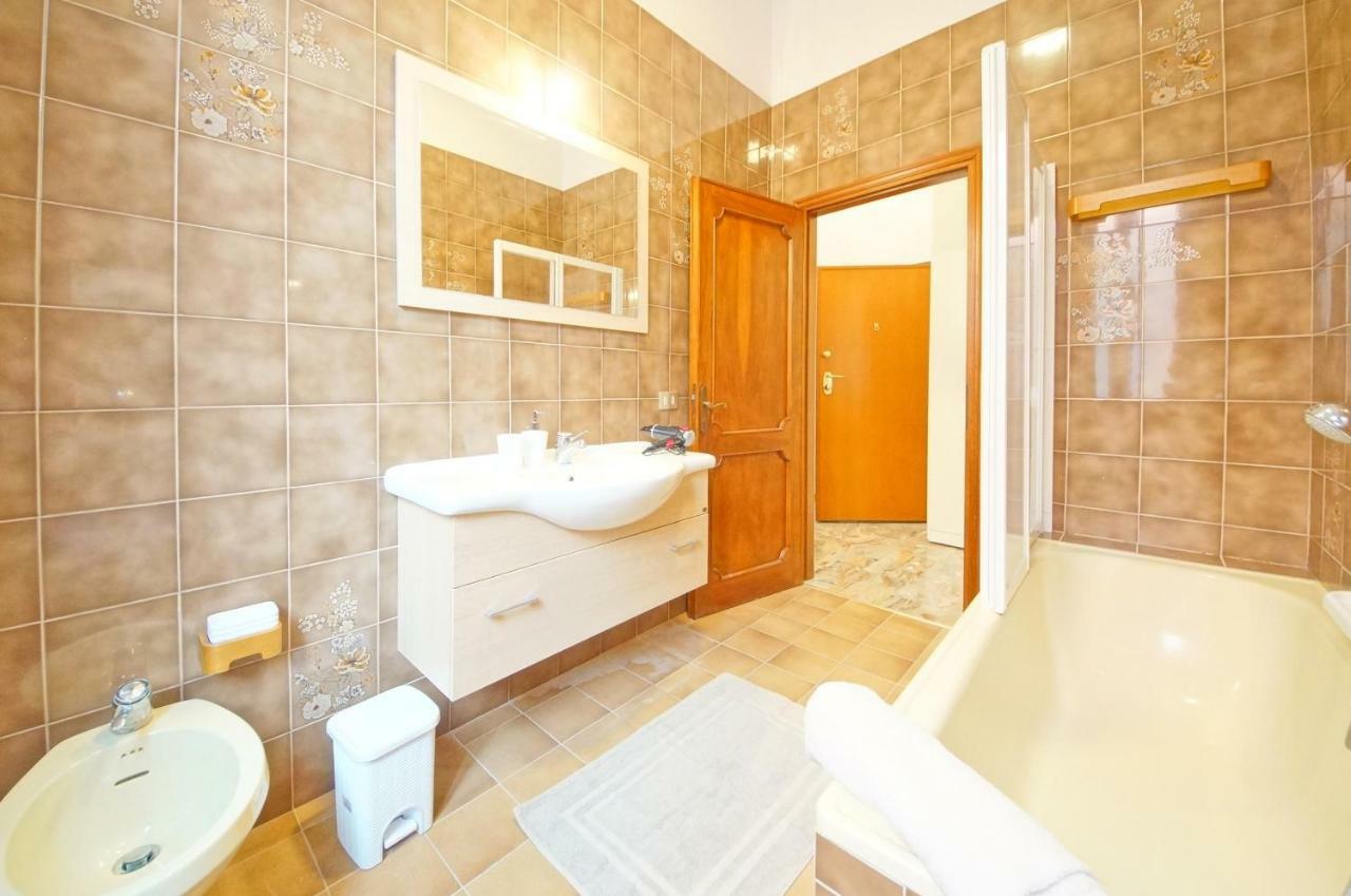 Dolcevita Apartments N 250 Венеция Экстерьер фото